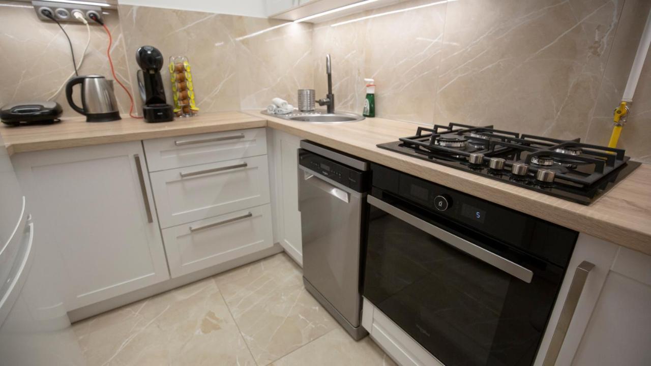 Spacious 2br Flat In The Centre With The Best View Apartmán *